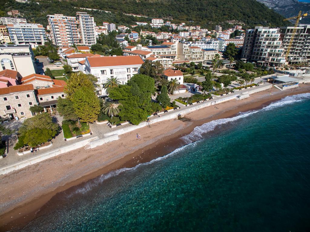De Lux Apartments Petrovazzo Esterno foto