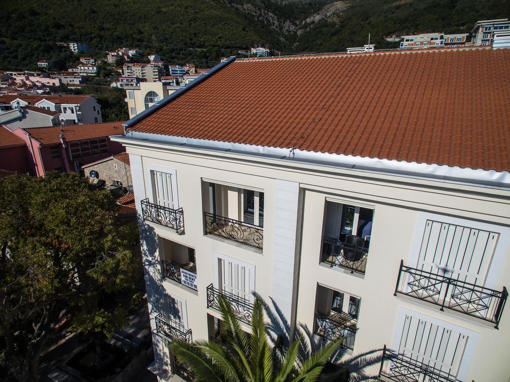 De Lux Apartments Petrovazzo Esterno foto